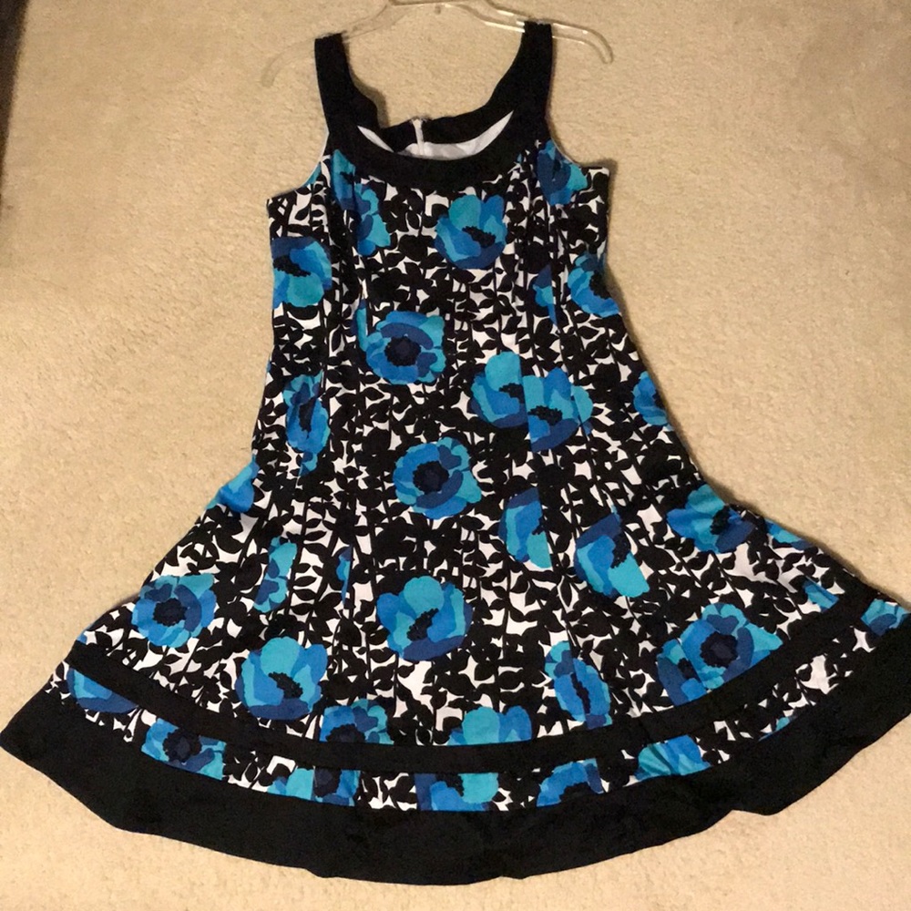 Floral print dress